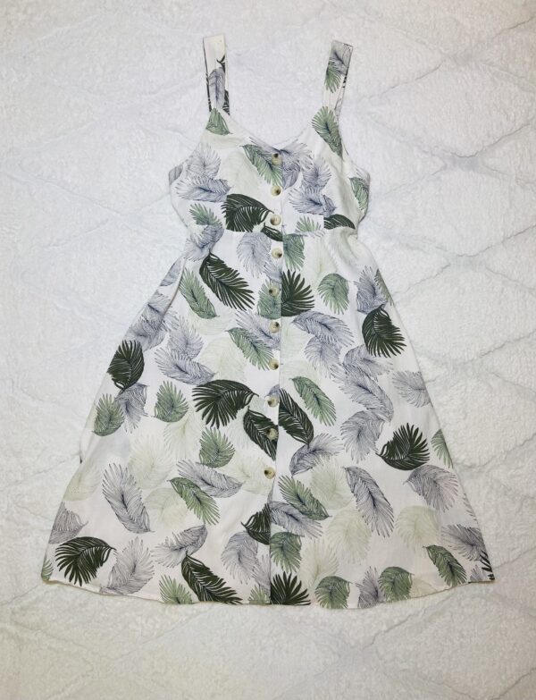 Robe blanche et verte – Image 3