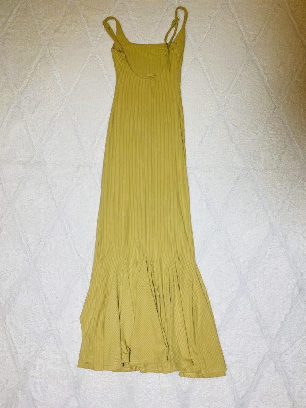 Robe moulante moutarde – Image 5