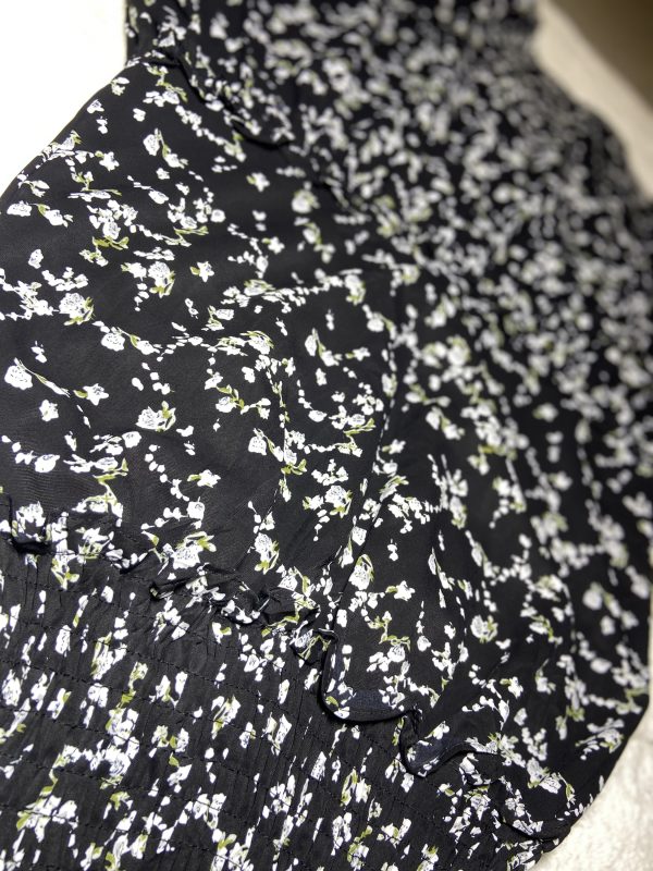 Petite noire fleurie – Image 4
