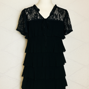 Robette noire dentelle