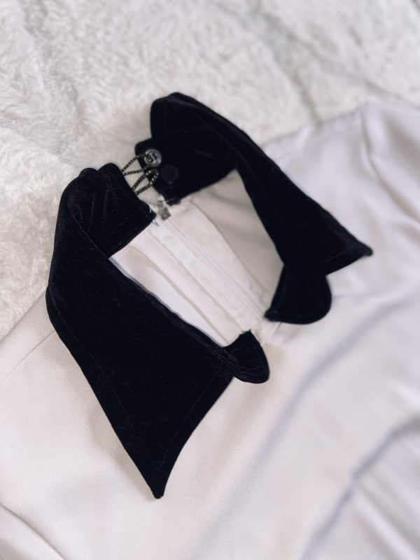 Petite robe blanche col en daim – Image 7
