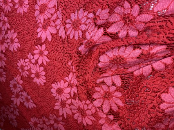 Robette en dentelle rouge – Image 2
