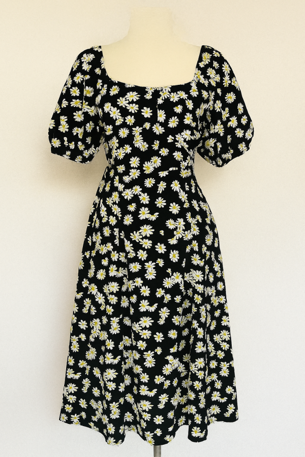 Robette fleurie noire