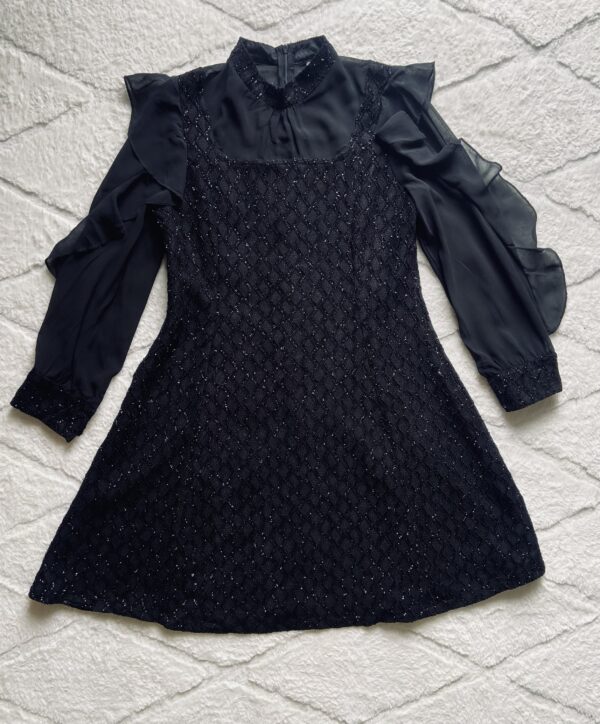Robe noire brillante – Image 2