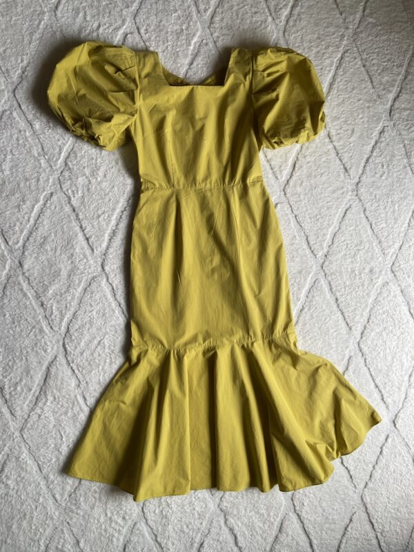 Robe vert jaune – Image 2
